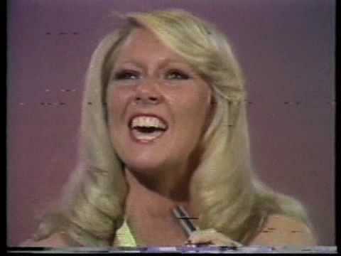 Clodagh Rodgers singing Carolina Days