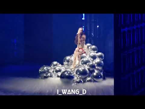 190524 JISOO solo stage in Berlin 🇩🇪