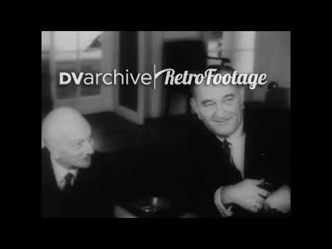 1964 - Italy's President Segni visits with LBJ