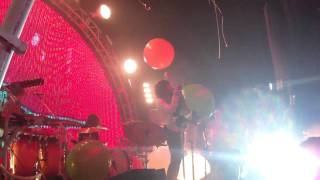 The Flaming Lips - See The Leaves Live