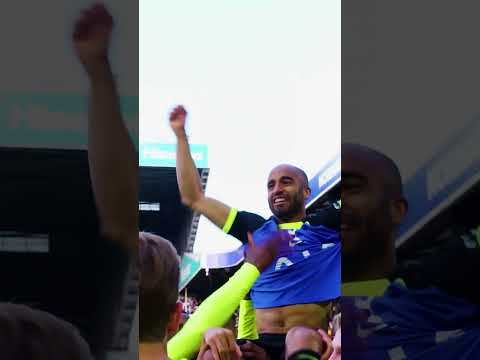 Lucas Moura signing off in style 🤍