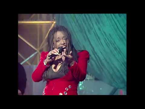 Rapination feat Kym Mazelle - Love Me The Right Way - TOTP - 04 02 1993