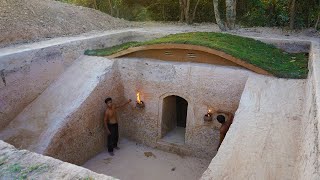 30 Days Of They’re Work In Forest By Build Underground House And Grass Roof With Water Well