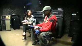 Video thumbnail for Vernon Reid and Parker Guitar interview by LivingColour