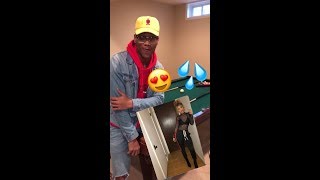 When you see a Fine Girl On Instagram 😂