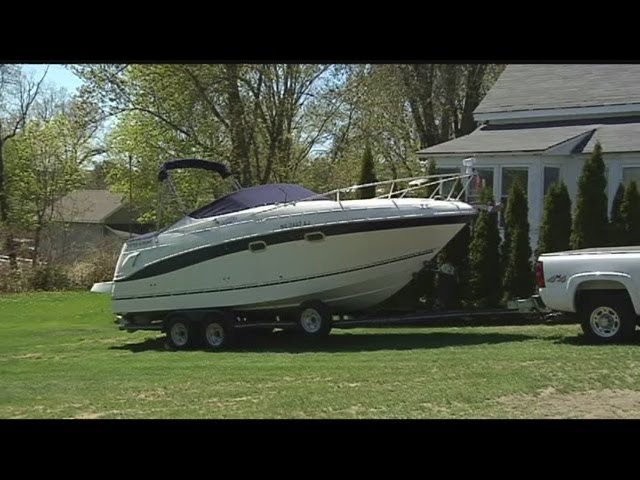 Boating safety tips