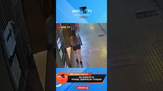 Download lagu THIS BEAUTIFUL WOMAN HAD UNLUCKY LUCK, HER PHONE STEAL #shorts mp3