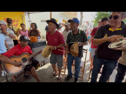 SAMBA NA FEIRA LIVRE DO BRAVO(SERRA PRETA BAHIA) BOM BATUQUE 🎸🎶