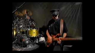 Primus - Videoplasty - 08 - &quot;Those Damned Blue-Collar Tweekers&quot;