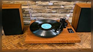 I Tried Amazon's Best Selling Record Player