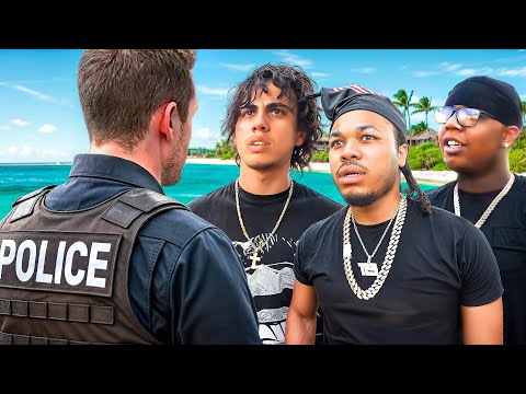 Bloodhound Q50 X Vonoff1700 Get Kicked Off Private Island