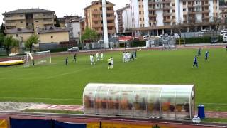 preview picture of video 'Belluno-Montebelluna 0-1 Gol di Furlan 26° 1° tempo   25/04/2012'