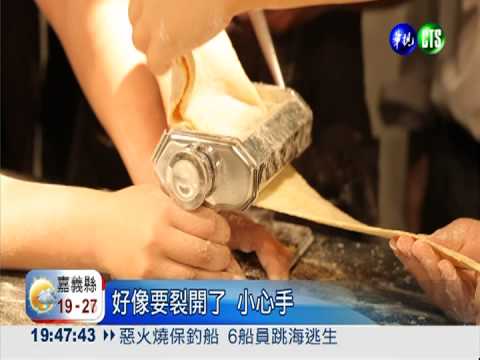 教練辛苦了! 景女拔河隊淚眼道謝