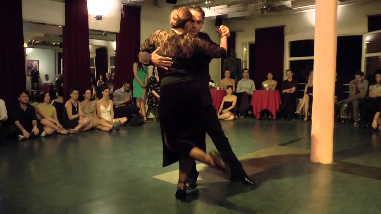 Geraldin Rojas & Ezequiel Paludi in Academia de Tango 2-2 "Pata Ancha" O.Pugliese