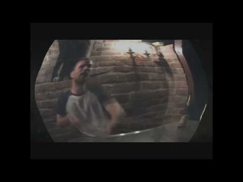 Jede Woche ein 16er - R B zum Jott "white trash"