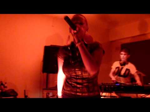 Kween G & Bad Ezzy Live at Changing Lanes Festival 2011