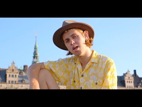 Albert Dyrlund - Friends Forever [Official Video]