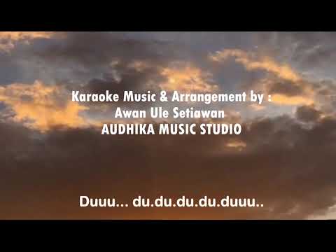 Dalam Kelembutan Pagi-Karaoke by Awan Ule Setiawan