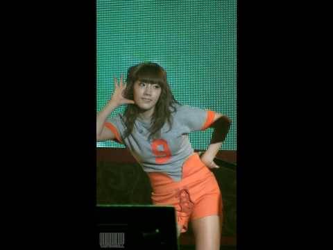 [Fancam] 100306 Taeyeon SNSD - Oh!@LOTTE  FAMILY CONCERT