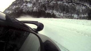 preview picture of video '964 and 996 GT3 on ICE'