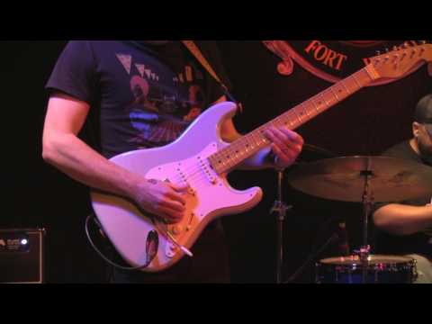 Mark Lettieri Trio @ Lola's Saloon--Montreal 87