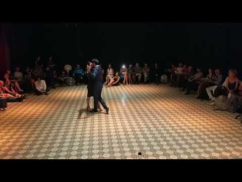 Sebastian Jimenez y Magdalena Valdez