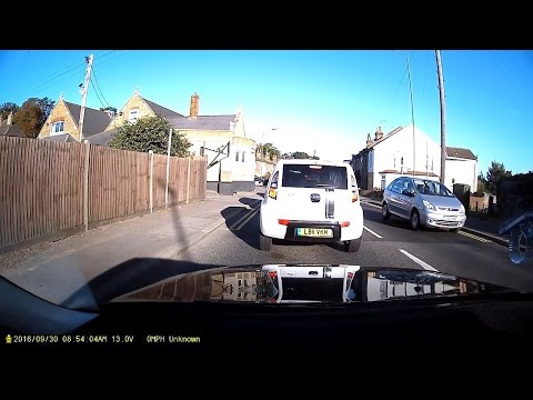 IROAD A9 (Sony Exmor R Starvis IMX291) www.car-dvr.co.uk