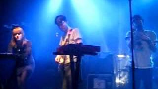 Los Campesinos! - This is a flag. There is no wind. @ Paris 15.03.10