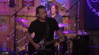 Shakin' The Hard Times Loose ✦ TOMMY CASTRO &amp; the PAINKILLERS ✦ Daryl's House Club