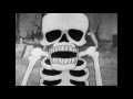 La Mecánica Popular - Noche Triler (Official Video)