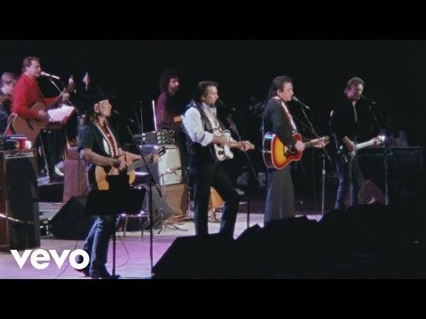 The Highwaymen - Good Hearted Woman (Live)