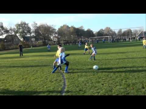 Voetbal F1, Dommelen-Bergeijk, 2e helft