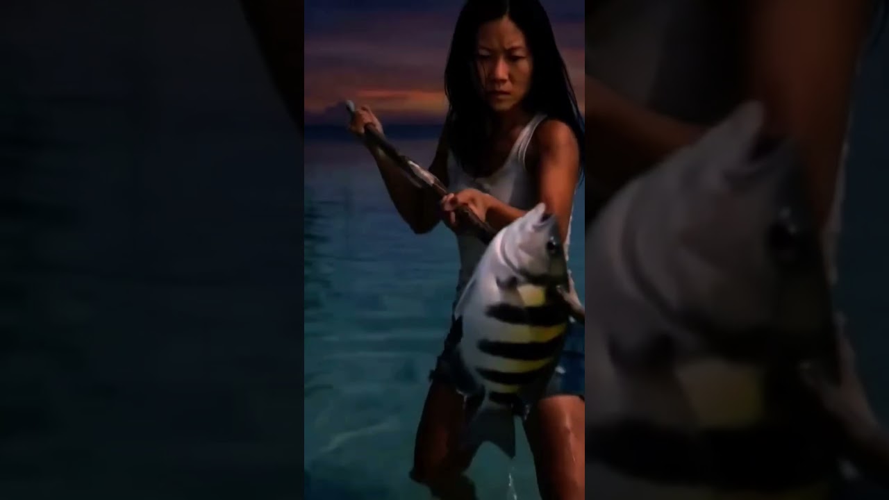 She had nothing. Not even shoes. #survival #desertedisland #alone