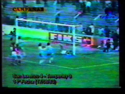 19830817 San Lorenzo 4 Temperley 3 Metro 83 14a fecha