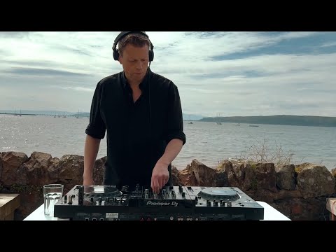 Kevin McKay - Deep House & Disco Classics Mixed Live @ Fairlie Beach