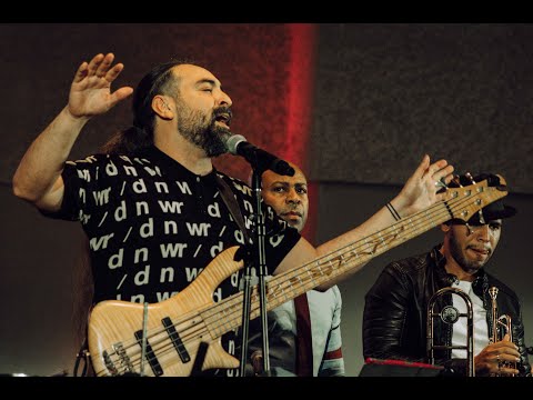 Yerbero Moderno by Alain Pérez & Julio Montalvo