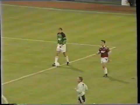 16 West Ham United v Swindon Town, 24 October 1992