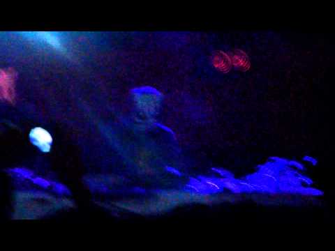 06 - THA TRICKAZ ALL NAKED - ROBBERY SONG