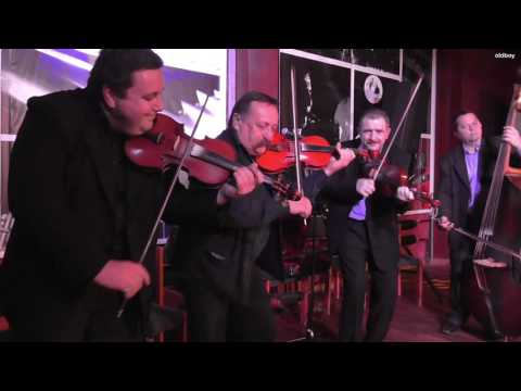 Dűvő a Fonóban - Potta Géza után