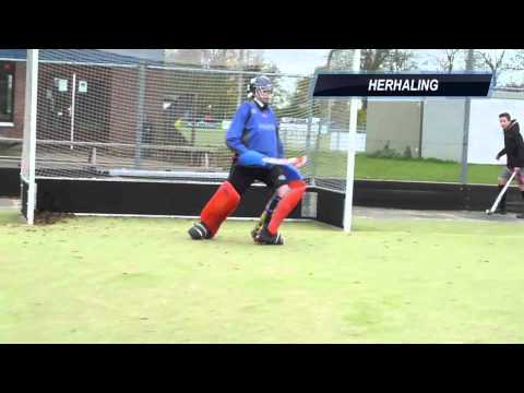 Pim - Keeper HCPijnacker warming up wedstrijd Bleiswijk C1 op 13-102010