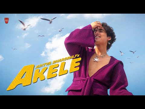 Akele Lyrics English Translation – Aditya Bhardwaj