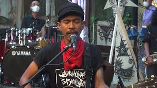 Download lagu BINGUNG - IKSAN SKUTER feat KI AGENG GANJUR (LIVE SESSION) mp3