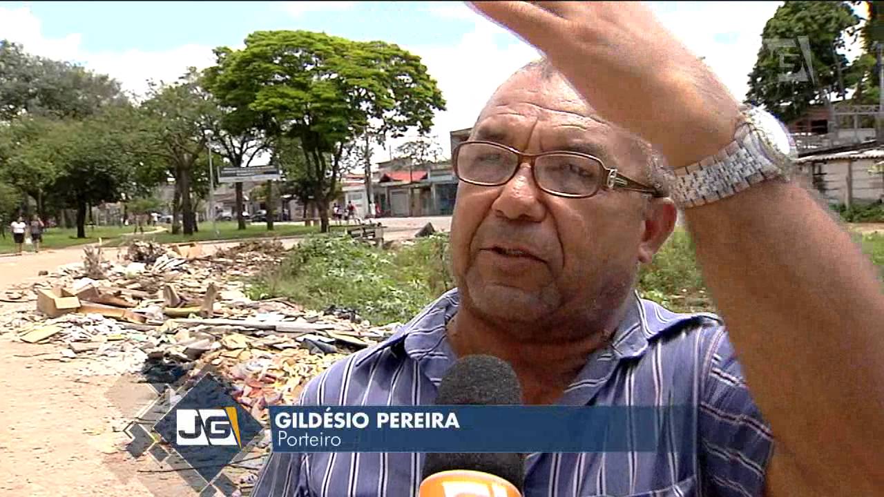 R$ 10 bilhões depois, rio Tietê continua poluído