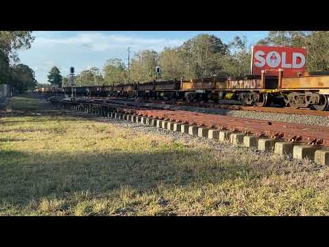 QUBE’s QL006 and QL012 work 5BW7 Heading South through Greenbank on a Sunny afternoon 1/9/22