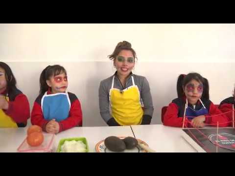 EN EL RING DE LA NUTRICIÓN NOS ENSEÑAN A COCINAR UN EXQUISITIO GUACAMOLE