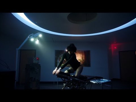 Aubrey Plaza (Lenny Busker) dance - Legion Chapter 6 (HD)