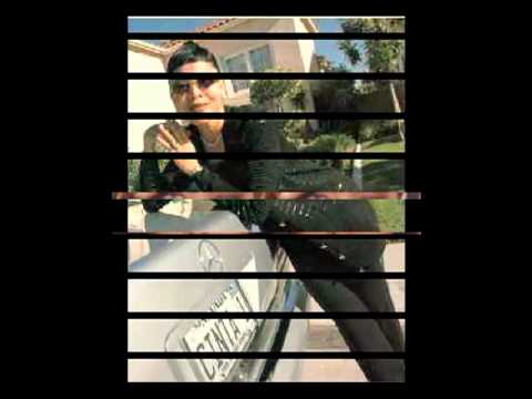 download lagu mp3 mp4 Anita Sarawak Dont Go Breaking My Heart, download lagu Anita Sarawak Dont Go Breaking My Heart gratis, unduh video klip Anita Sarawak Dont Go Breaking My Heart