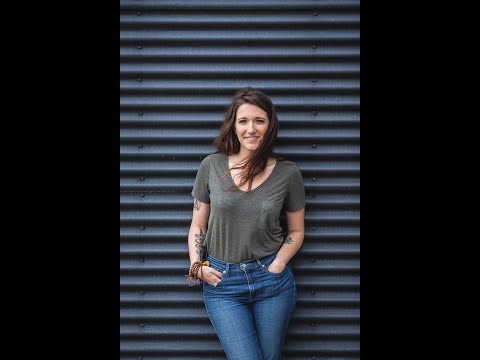 Episode 81: Lindsay - Founder & Happiness Enabler