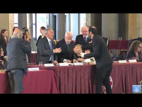 Premio Firenze 2025 a Lorenzo Andreaggi per il libro QUANTI MOCCOLI IN PARADISO