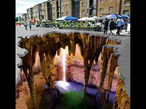 extreme 3D sidewalk chalk drawings.